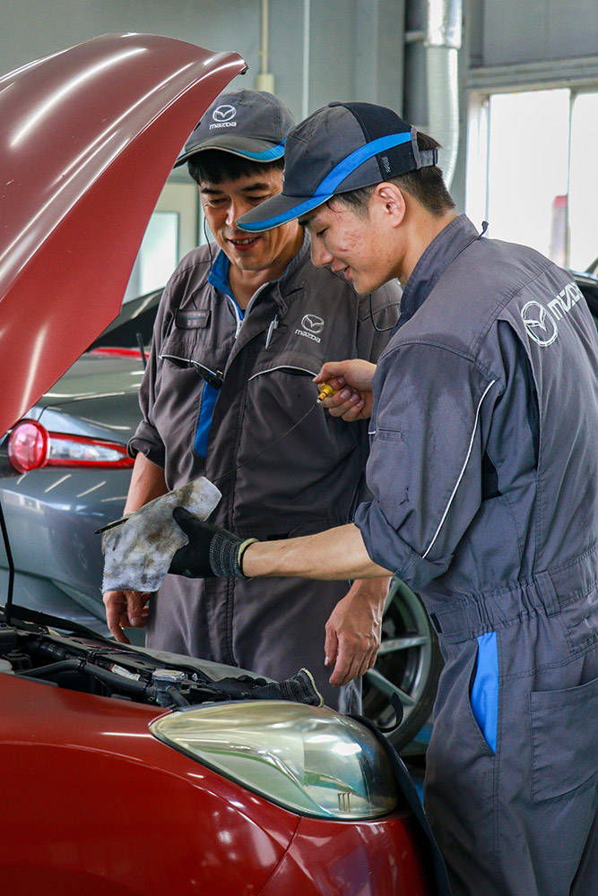 「師匠と並んで」