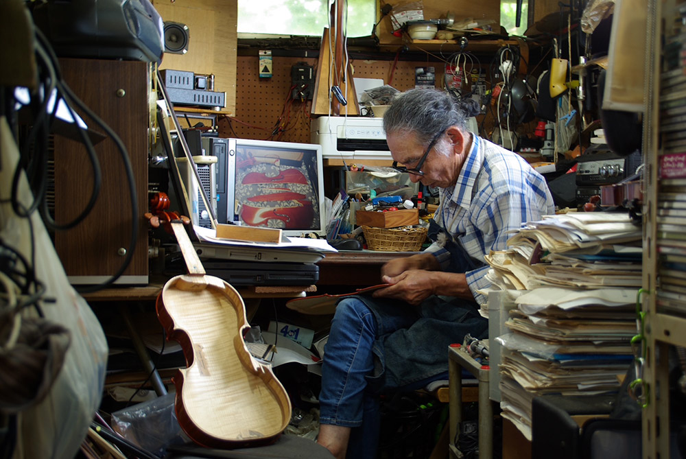 「よみがえるバイオリン」
