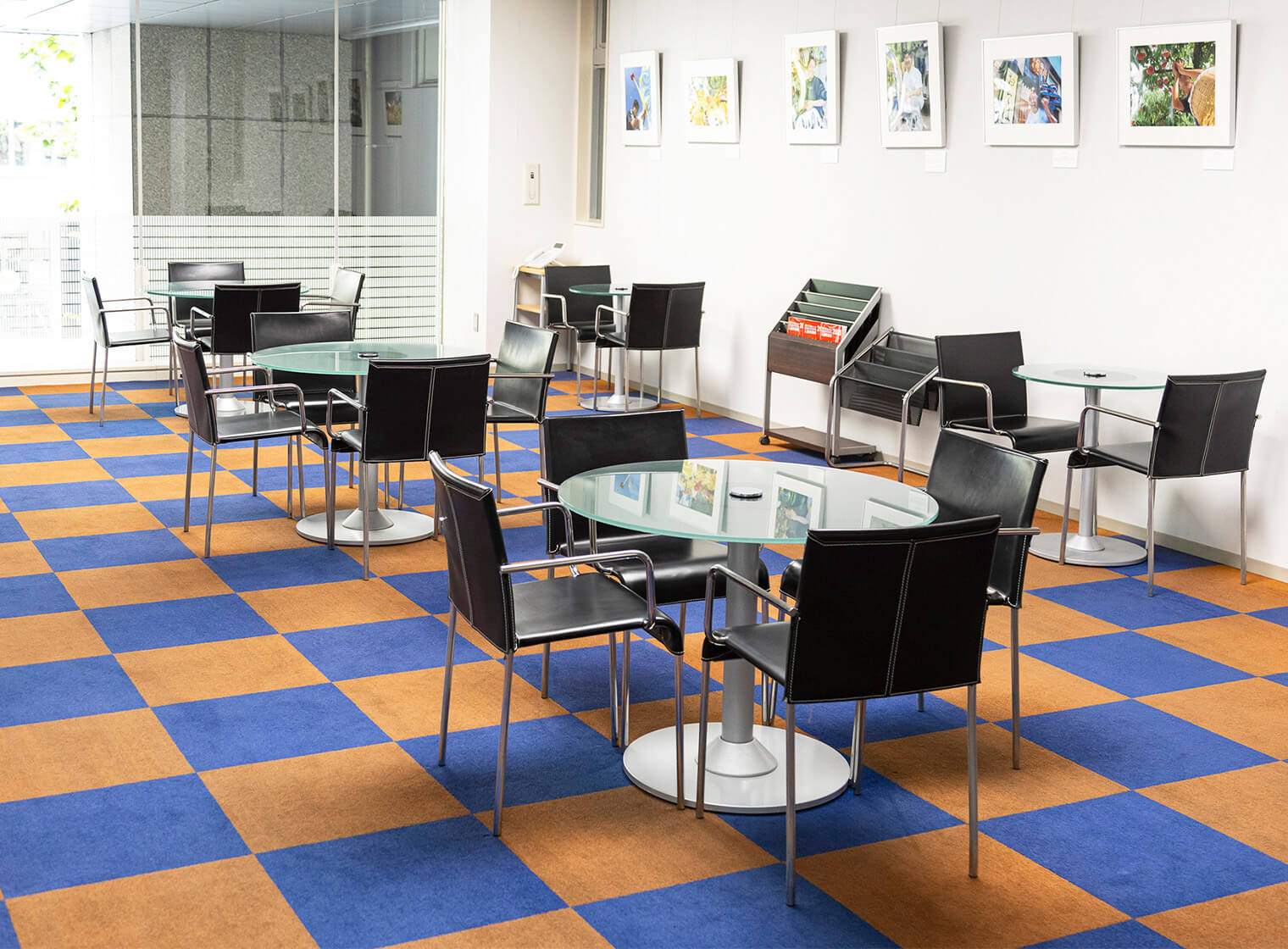 オープンスペース
                                